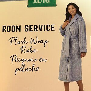 Room Service Women's Cable Texture Plush Robe Size xl NWOT